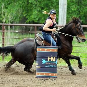 Meet your Posher, Raelynne